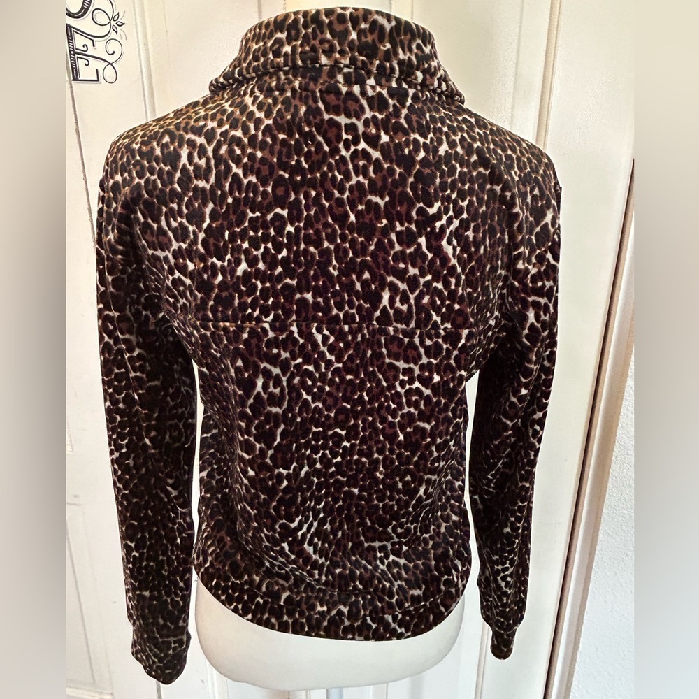Juicy Couture Leopard Print Velour Pullover Sweatshirt Size Small - Picture 7 of 11
